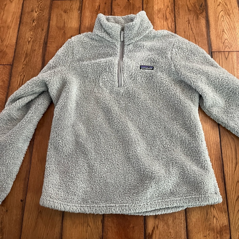 Women’s Patagonia Large fleece quarter zip